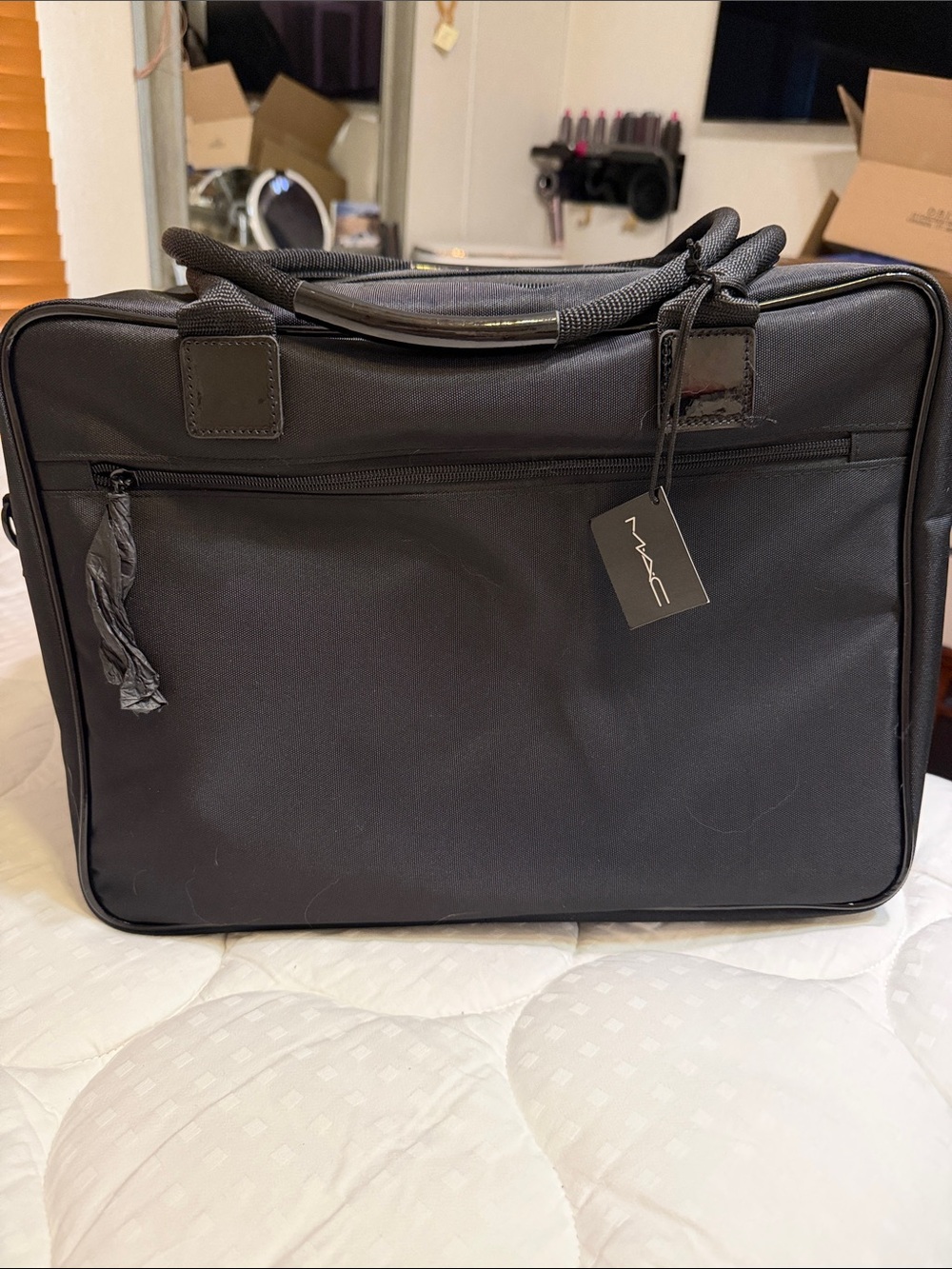 MAC Cosmetics Black Professional Travel/Carry Bag